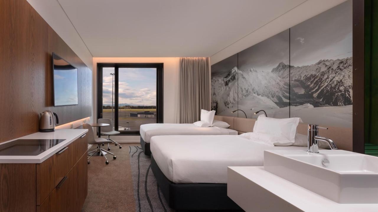 Novotel Christchurch Airport Ngoại thất bức ảnh